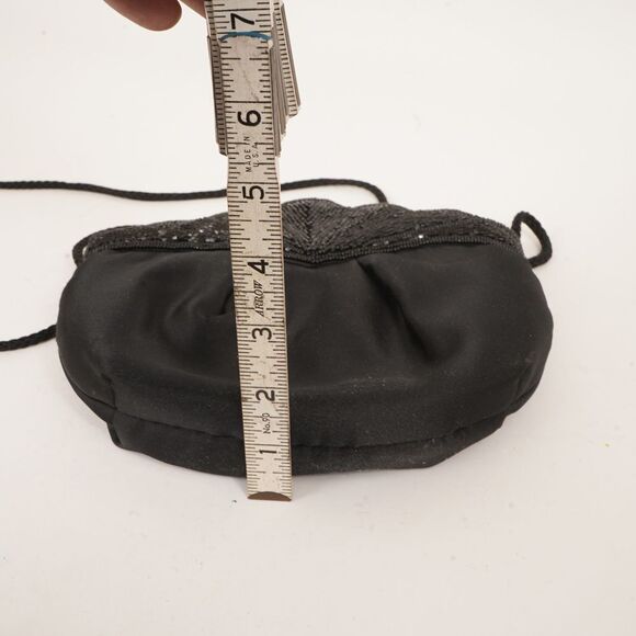 Andre Cellini Black Clam Shell Top Beaded Hand Bag - Picture 14 of 15